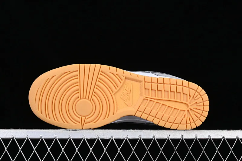 All categories Nk SB Dunk series Nk SB Dunk Low low-top sneakers Nk Dunk Low "Grey Gum" dark gray suede SB low-top casual sports skateboard shoes FV0389-100